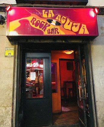 La Aguja Lavapiés - Música en Vinilo, Copas y Cerveza fría