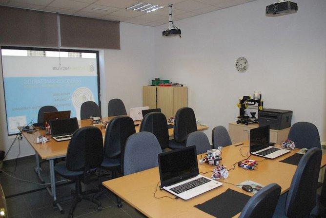 Academia Multi-Lab Formanovus