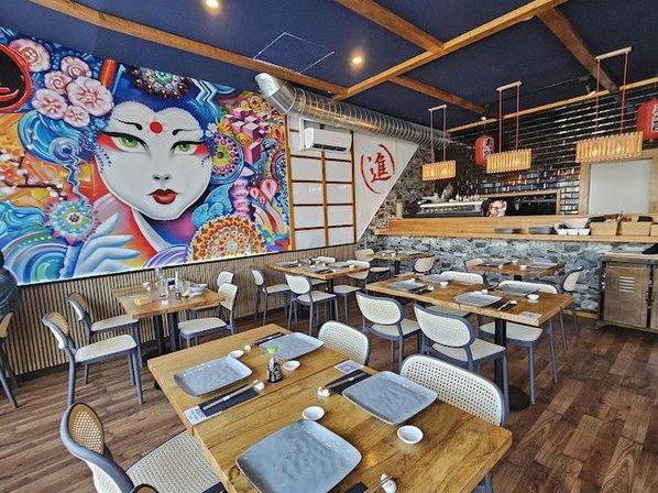 Susumo - Sushi y Comida Oriental