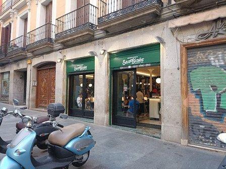 Chocolatería y churros San Gines - Bordadores