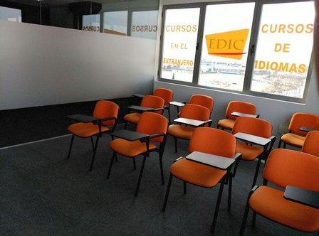 Escuela de Idiomas y Cultura SL