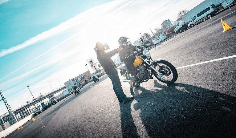 Autoescuela Gala - Pistas Prácticas Motos - Sanchinarro