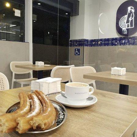 Churrería y Patatería Manosanta