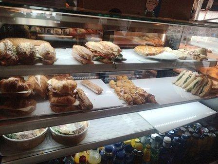 Santagloria Coffee & Bakery