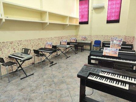 Adictos a las Teclas Escuela de música