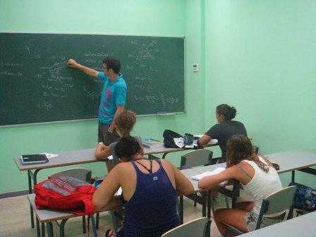 Academia Te-Sis