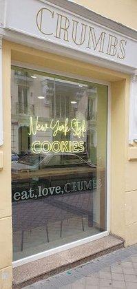 Crumbs Madrid | New York Style Cookies