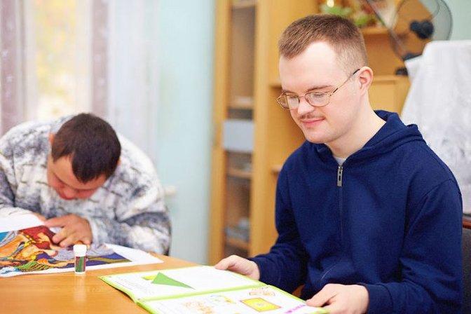 Fundación Manos Tendidas