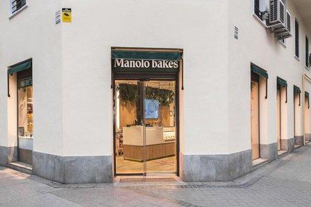 Manolo Bakes