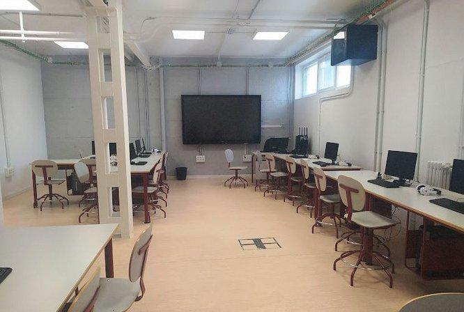 Official School of Languages ​​Jesus Maestro