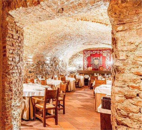LA TABERNA DEL CAPITÁN ALATRISTE