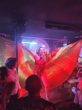 La Lulú Showbar