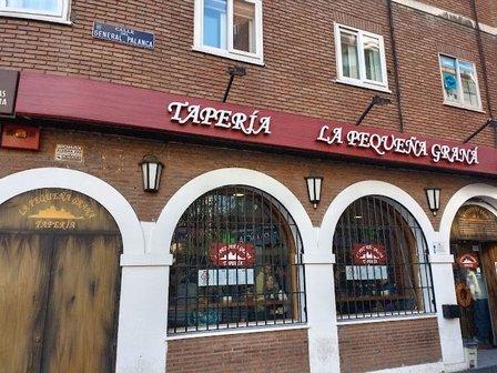 Tapería La Pequeña Graná.