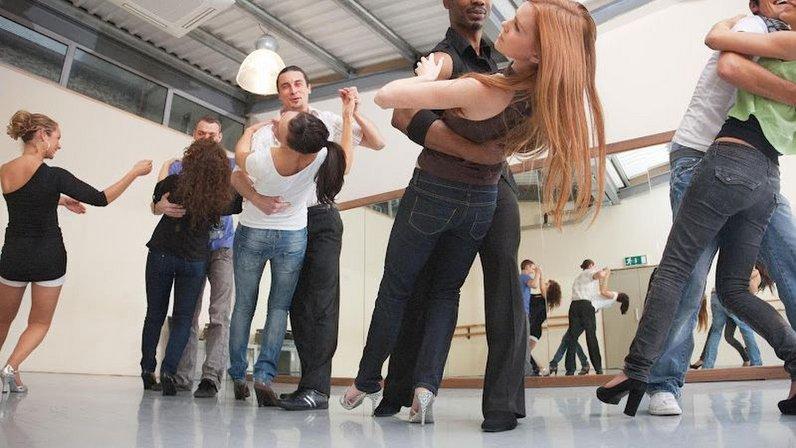 Báilalo Madrid Dance Studio