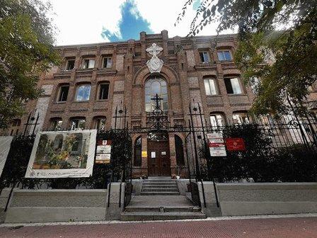 Blanca de Castilla school