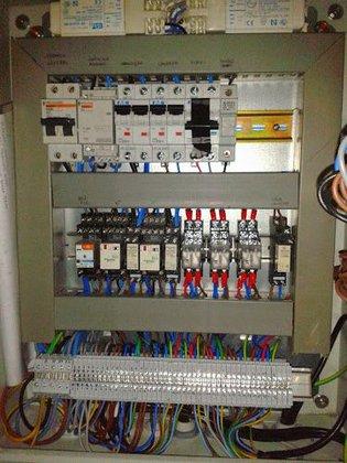 INSTALACIONES ELECTRICAS JJLG José Joaquín Lara Gónzalez