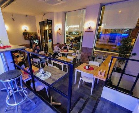 BAR RESTAURANT CAPRICHOS JJ