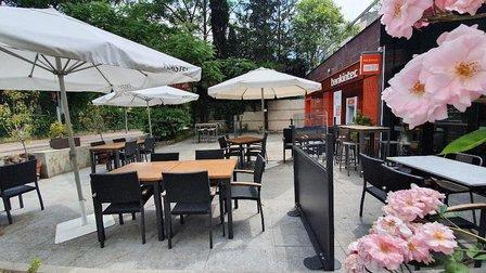 D.SPOT CAFE