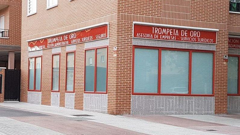 Trompeta De Oro