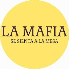 La Mafia se sienta a la mesa
