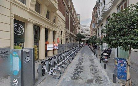 Rótulo "calle de Miguel Moya"