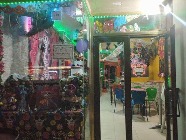 LA CATRINA Bar y Restaurante