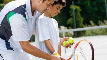 Escuela Tenis Club de Campo