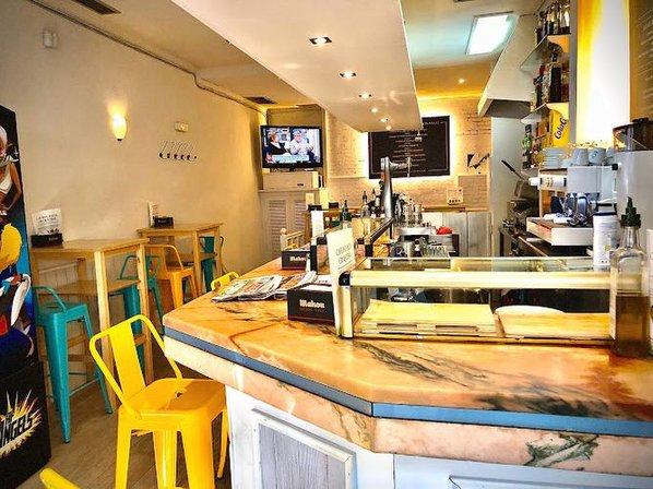 Cafe Bar Focos