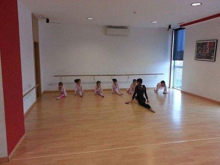 Paracuellos Dance Studio