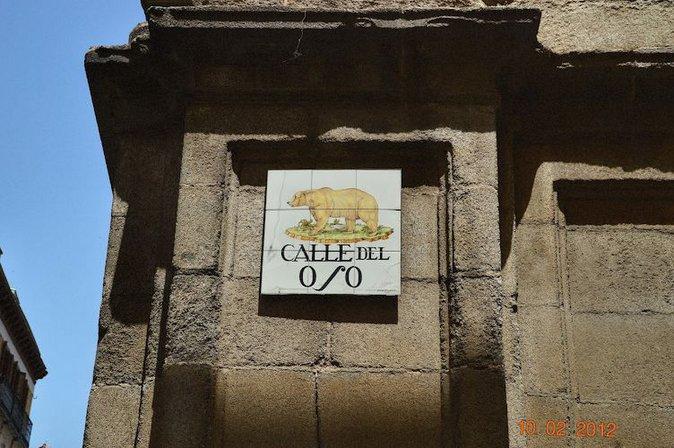 Placa "calle del Oso"