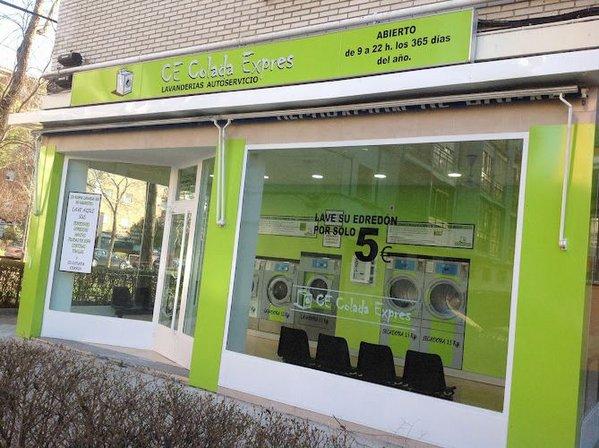 Lavandería Autoservicio Colada Expres CE Cuatro Vientos y Las Águilas