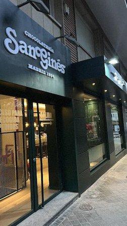 Chocolatería San Ginés
