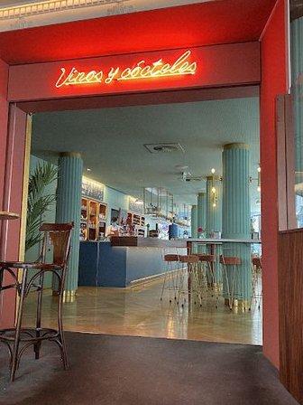 Vermutería Gran Clavel