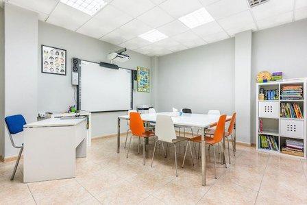 Academia inglés - Caledonian Centre.