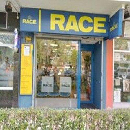 RACE - Real Automóvil Club de España. Tienda Alcobendas