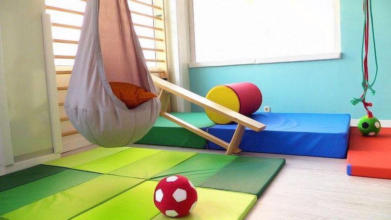 CAYMAN CENTER: Early Care and Education Support