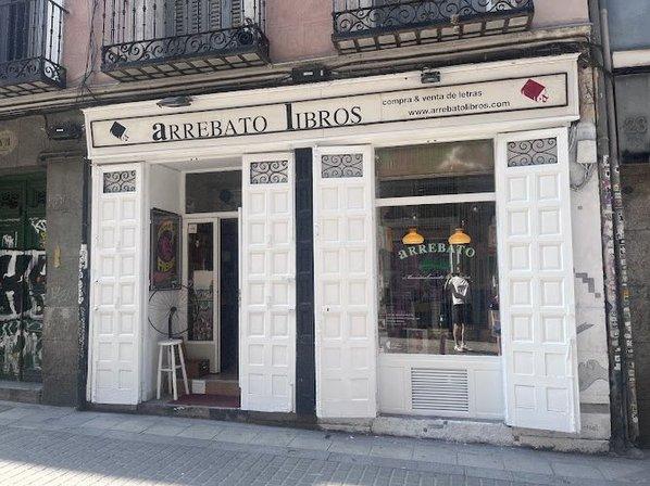 Arrebato Libros