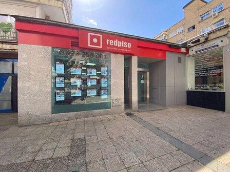 Inmobiliaria Carabanchel Eugenia de Montijo Redpiso