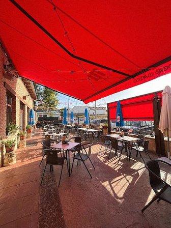 Cafetería-Restaurante El Caldero Mágico