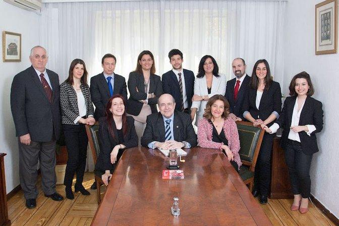 Alonso Y Asociados Abogados
