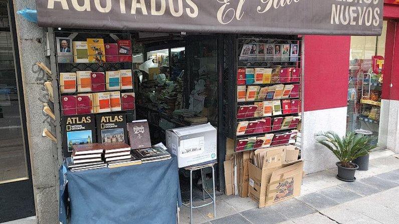 Bookstore Galleon