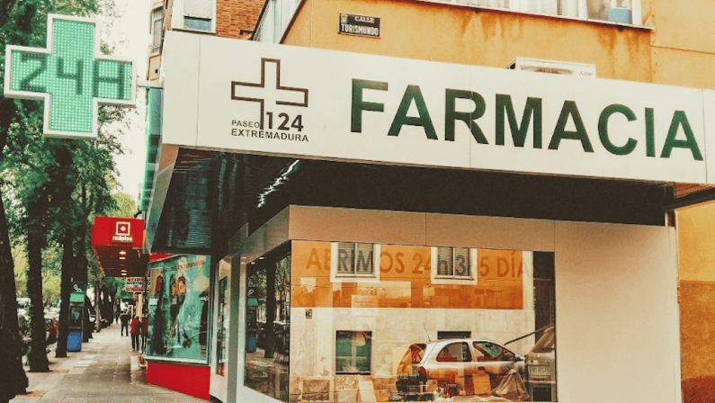 Farmacia paseo de extremadura 124