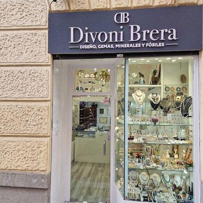 Divoni Brera