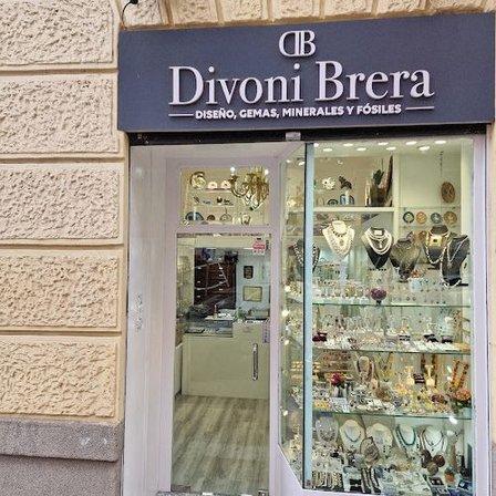Divoni Brera