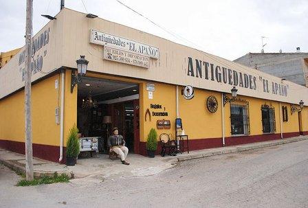 Venta de antigüedades "El Apaño"