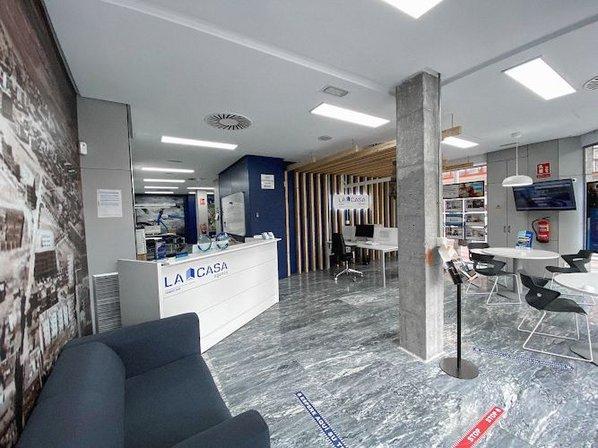 Inmobiliaria La Casa Agency en Madrid - Vista Alegre