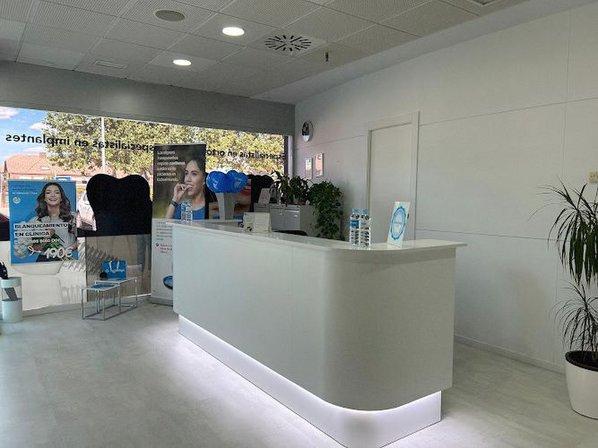 Clínica Dental Meco RB Dental Adeslas ️