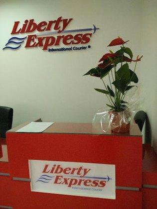 LIBERTY EXPRESS Plaza Castilla