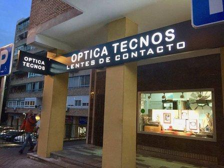Óptica TECNOS
