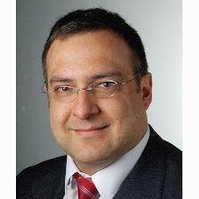 Dr. Fernando Gómez Sancha, Urólogo